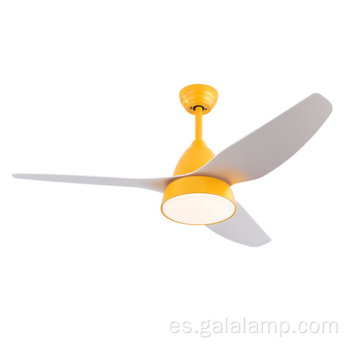 Ventilador de techo moderno de luz de color macarrón